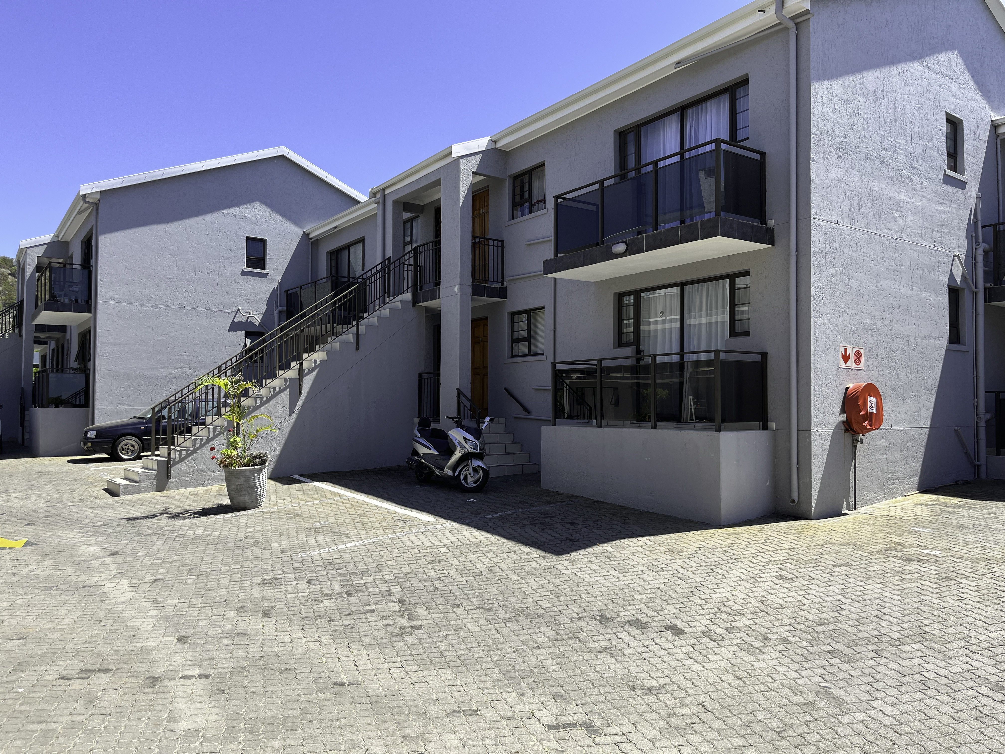 2 Bedroom Property for Sale in Hartenbos Central Western Cape